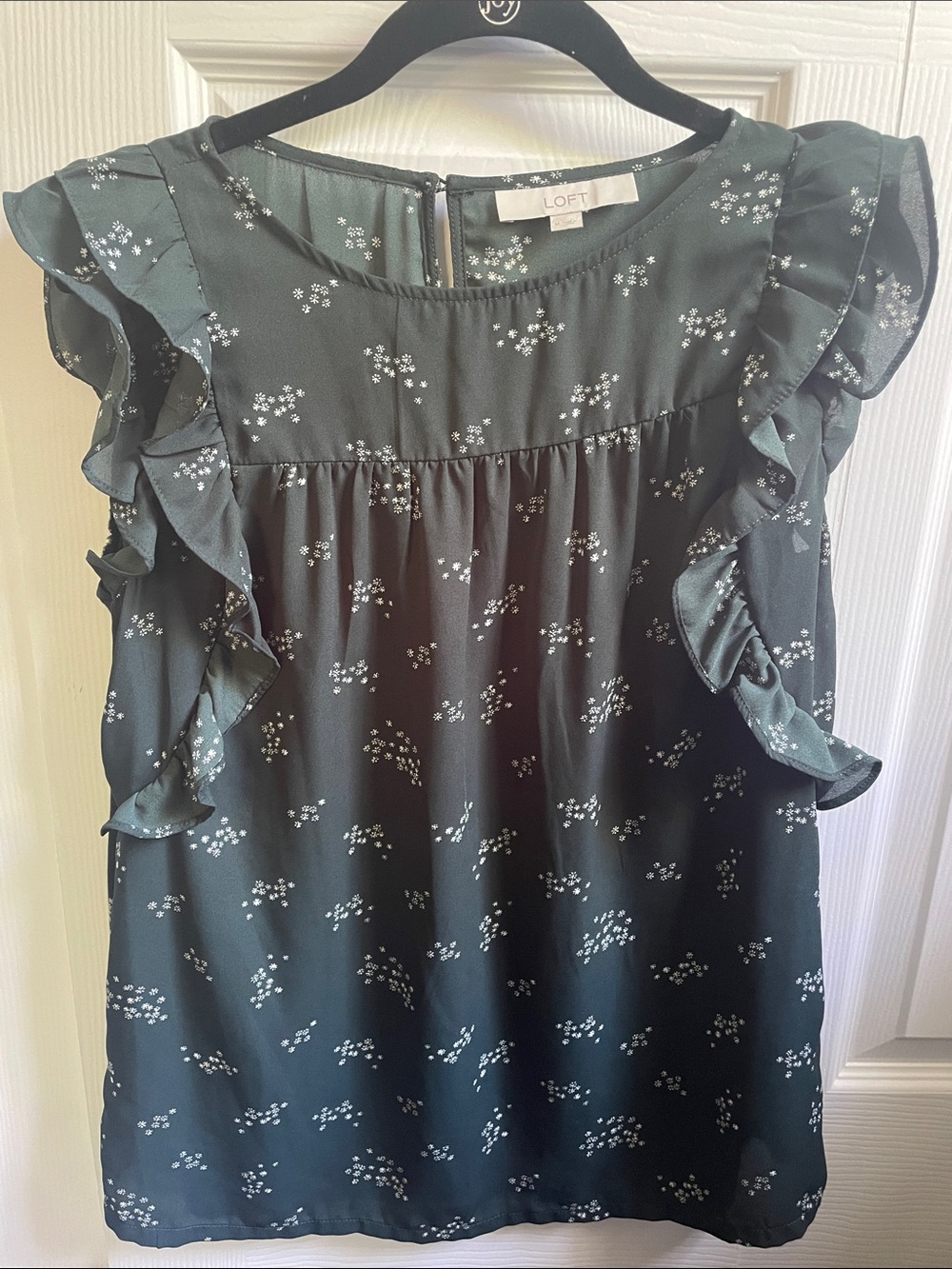 LOFT Dark Green Floral Ruffle Sleeve Top